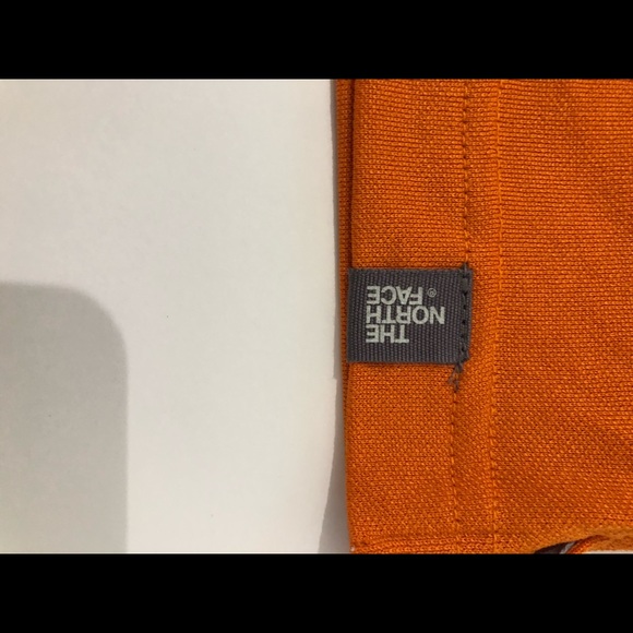 The North Face Mens Flash Dry Short Sleeve Shirt - Picture 5 of 9